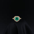 Anillo Corazón de Esmeralda de Muzo, Oro 18k, Menor F1, 70 Diamantes