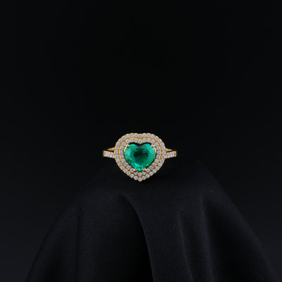 Anillo Corazón de Esmeralda de Muzo, Oro 18k, Menor F1, 70 Diamantes