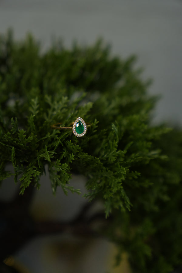 Anillo Talla 7 Esmeralda 18k